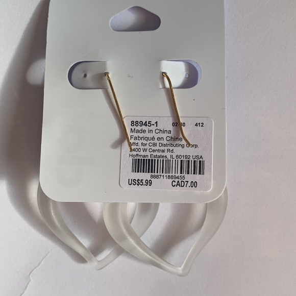 Dangly Heart shaped earrings for sensitive ears - Picture 2 of 3